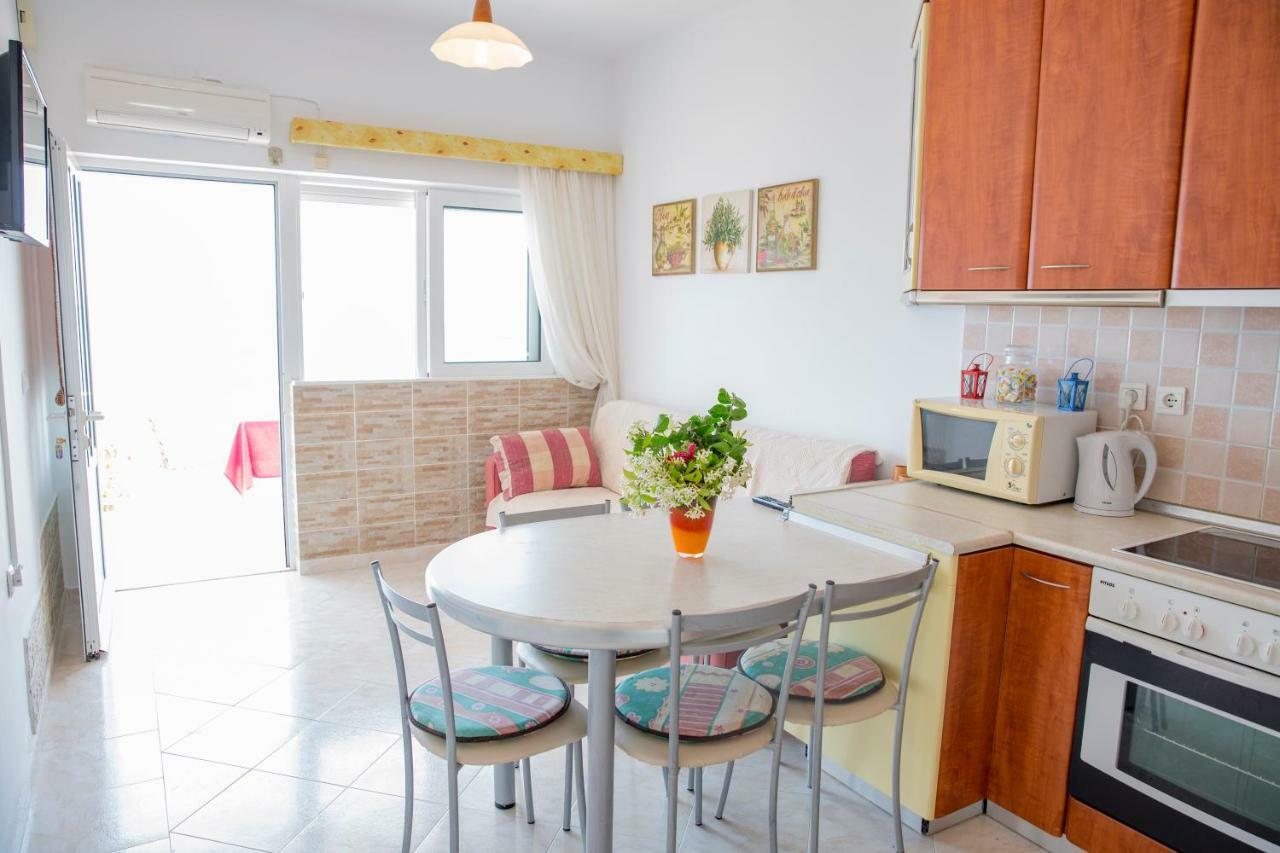 Apartmán Chara'S Sea View House Haraki Exteriér fotografie